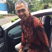 erick-thohir-angkat-sang-kawakan-ini-sebagai-komut-holding-kendaraan-listrik