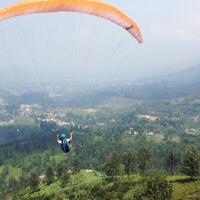 tempat-wisata-di-bogor-yang-bisa-bikin-agan-terbang-cek-deh-gimana-penampakannya