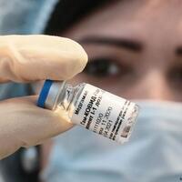 rusia-uji-coba-vaksin-covid-lewat-semprotan-hidung-untuk-anak
