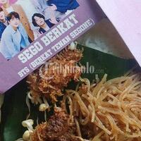 bts-meal-merakyat-ala-sukoharjo-berkat-tenan-segone-seharga-rp-12-ribu