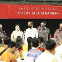 ojk-mempercepat-vaksinasi-untuk-indutri-jasa-keuangan