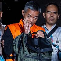 kpk-jebloskan-mantan-komisioner-kpu-wahyu-setiawan-ke-lapas-kedungpane