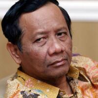 relawan-jokowi-3-periode-dapat-cibiran-mahfud-md-maksimal-2-periode-saja