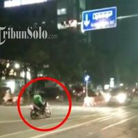 viral-aksi-heroik-driver-ojoli-jalur-bst-slamet-riyadi-solo-dapat-apresiasi-dishub