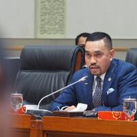 vaksinasi-12-juta-warga-sehari-sahroni-bukti-polri-serius-tangani-covid-19