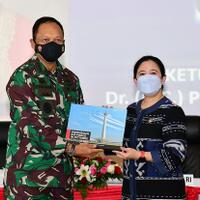 beri-pembekalan-ke-pasis-seskoau-puan-ajak-perwira-tni-bangun-budaya-toleransi