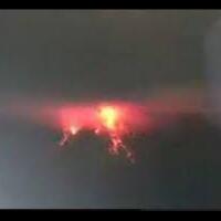 aktivitasnya-meningkat-merapi-13-kali-semburkan-awan-panas