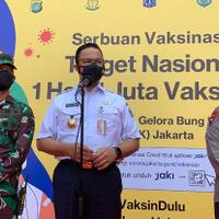 anies-setiap-hari-140-ribu-warga-di-jakarta-divaksin-covid-19