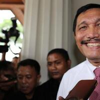 kabar-dari-luhut-ini-bikin-masyarakat-tidur-nyenyak-bansos-cair-saat-ppkm-darurat