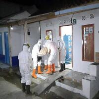 hujan-tangis-di-tasikmalaya-adik-dan-kakak-meninggal-saat-isolasi-akibat-covid-19