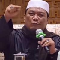 ustaz-yahya-waloni-doakan-quraish-shihab-cepat-mati-alasannya-mengejutkan