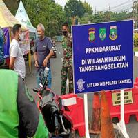penyekatan-ppkm-darurat-di-kawasan-bintaro-tangsel-penuh-emosional