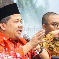 fahri-hamzah-pak-luhut-harus-dibantu-banyak-ilmuan
