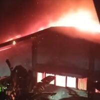 gudang-eks-puskesmas-di-cipinang-terbakar-35-personel-damkar-dikerahkan