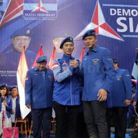 joman-sebut-ahy-ibas-lagi-cari-panggung-naikkan-popularitas-demokrat