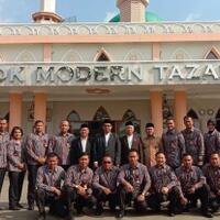 foto-bareng-wapres-maruf-amin-yang-mana-praka-izroi