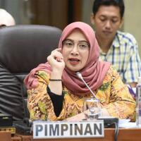 wakil-ketua-komisi-ix-dpr-pertanyakan-komersialisasi-vaksin-gotong-royong