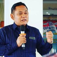 profile-bupati-bekasi-eka-supria-atmaja-yang-meninggal-akibat-covid-19