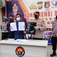 oknum-satpol-pp-gowa-yang-pukul-pemilik-kafe-jadi-tersangka-terancam-5-tahun-penjara