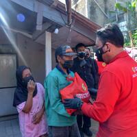 peduli-warga-terdampak-pandemi-bin-gelar-vaksinasi-door-to-door-dan-bagikan-sembako