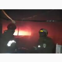gedung-bpom-jakarta-pusat-terbakar-17-unit-mobil-damkar-dikerahkan