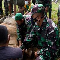 danpuslatpur-jadikan-momentum-kurban-untuk-berbagi-di-tengah-pandemi