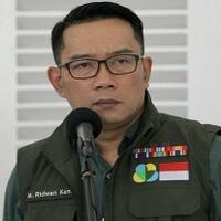 ridwan-kamil-intruksikan-seluruh-pejabat-eselon-turun-tangan-atasi-darurat-covid-19