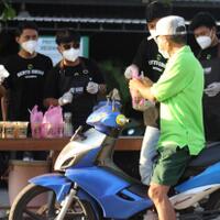 dukung-vaksinasi-massal-di-yogyakarta-habis-disuntik-dapat-ngopi-gratis