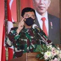 insiden-injak-kepala-panglima-tni-copot-danlanud-dansatpom-lanud-merauke