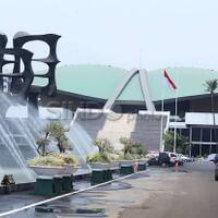 hotel-bintang-3-untuk-isoman-anggota-dewan-melukai-rakyat