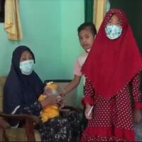 tangis-pilu-pecah-di-gresik-akibat-covid-19-tiga-anak-ini-jadi-yatim-piatu