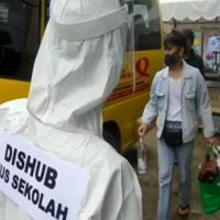 tertinggi-di-dki-jakarta-sebanyak-12908-warga-jaktim-dievakuasi-karena-covid-19