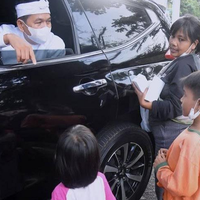 terdampak-ppkm-janda-empat-anak-bertahan-hidup-jadi-pemulung-di-bandung