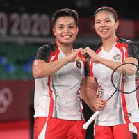 gresyia-apriyani-dan-ginting-buka-asa-indonesia-raih-emas-di-olimpiade-tokyo