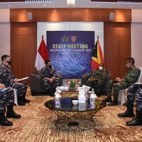 hadapi-ancaman-yang-sama-tni-al-angkatan-laut-timor-leste-perkuat-kerja-sama-militer