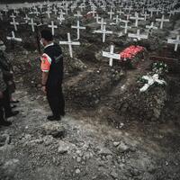 kasus-kematian-harian-covid-19-ri-tertinggi-di-dunia