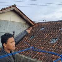 tragis-siswa-sma-di-tasikmalaya-tewas-kesetrum-4-jarinya-putus