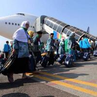 biaya-umrah-bakal-makin-mahal-imbas-banyak-syarat-diprediksi-capai-rp60-juta