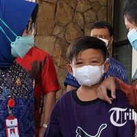 ekspresi-bahagia-vino-sampai-di-sragen-disambut-bupati-ceritakan-cita-citanya