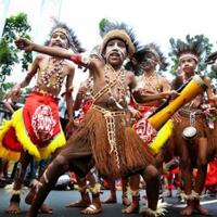 kentalnya-nuansa-budaya-papua-pada-pon-xx-papua-2021