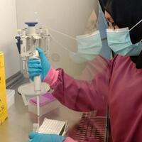 kisah-dosen-di-unri-pagi-ngajar-malam-kerja-keras-di-lab-tes-spesimen-covid