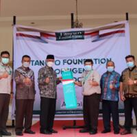 dukung-nakes-di-padang-apical-dan-tanoto-foundation-donasi-18-ton-oksigen-cair