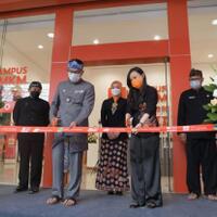 resmikan-kampus-umkm-shopee-ekspor-di-bandung-ridwan-kamil-titip-pesan-ini