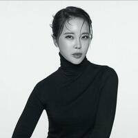 penyanyi-baek-ji-young-ceritakan-obsesinya-pada-celemek