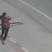 waspada-saat-di-jalan-raya-bahaya-bisa-muncul-mengancam-dari-arah-tak-terduga