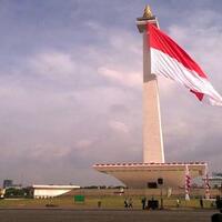 serunya-pawai-obor-elektrik-untuk-merayakan-hari-kemerdekaan-republik-indonesia