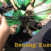 lomba17an-benang-kusut