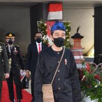 analisis-pakar-gestur-soal-baju-adat-baduy-jokowi-simbol-pemenang-covid