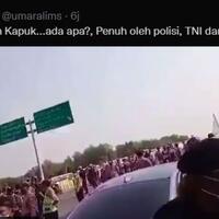 kerumunan-ormas-di-pik-walkot-jakut-isunya-belok-jadi-pelarangan-pasang-bendera