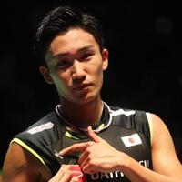 yuk-intip-mencari-tahu-manfaat-kalung-yang-sering-dipakai-oleh-atlet-badminton